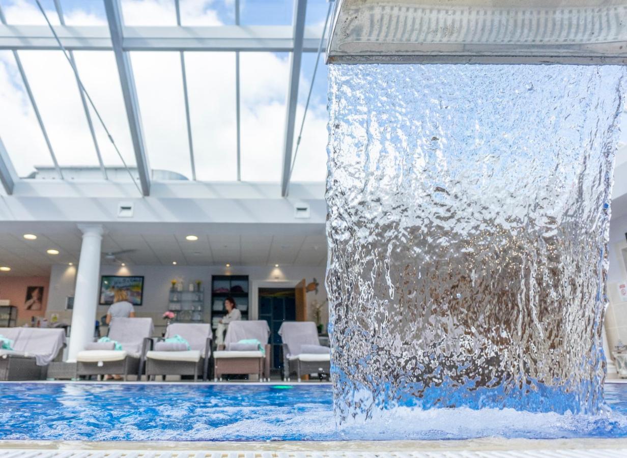 Dudsbury Golf Club - Hotel And Spa Ferndown Buitenkant foto