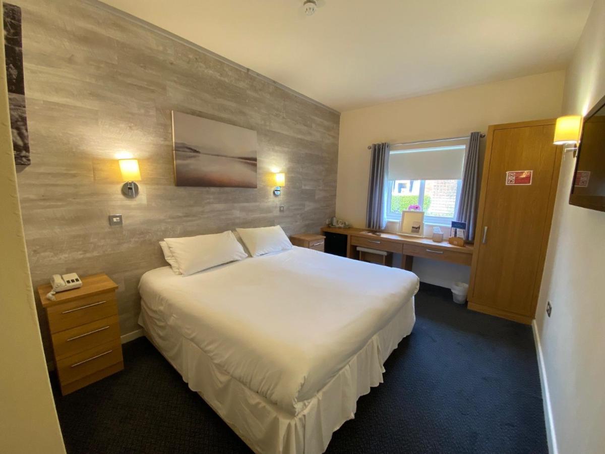 Dudsbury Golf Club - Hotel And Spa Ferndown Buitenkant foto