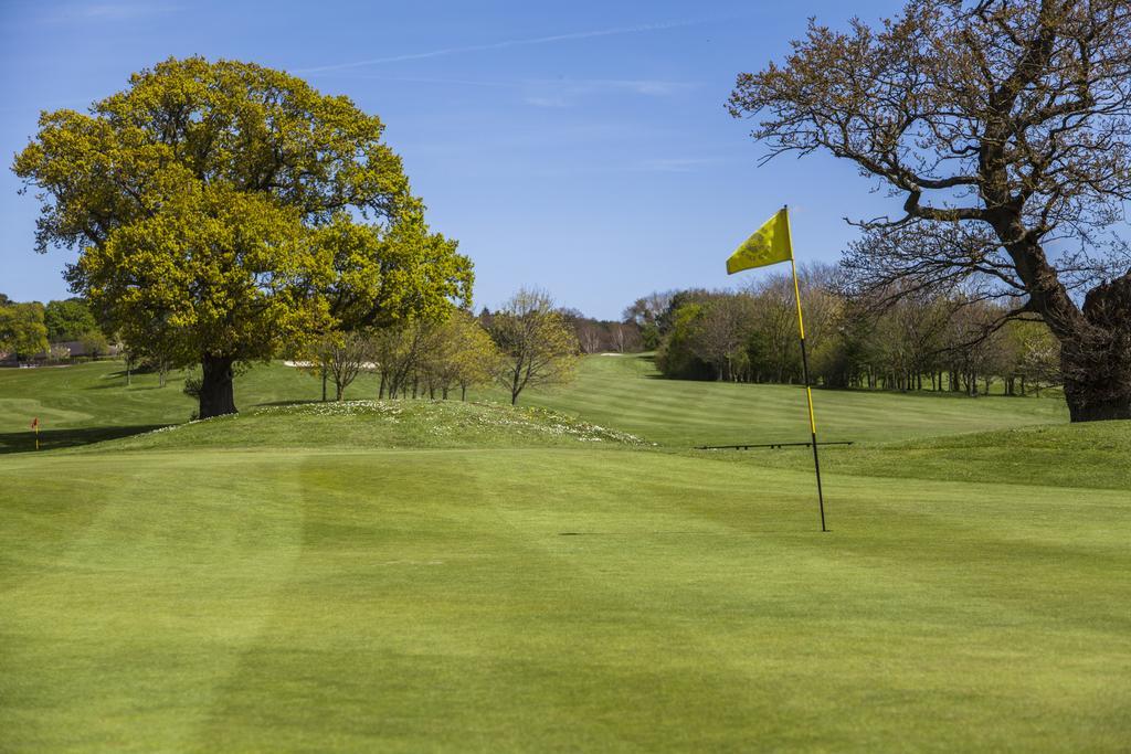 Dudsbury Golf Club - Hotel And Spa Ferndown Buitenkant foto